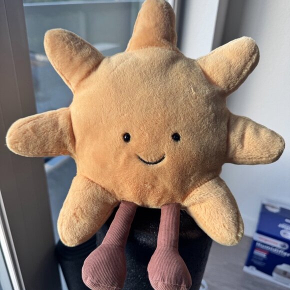 Jellycat Amuseable Sun - Medium 12 inch - Picture 2 of 3